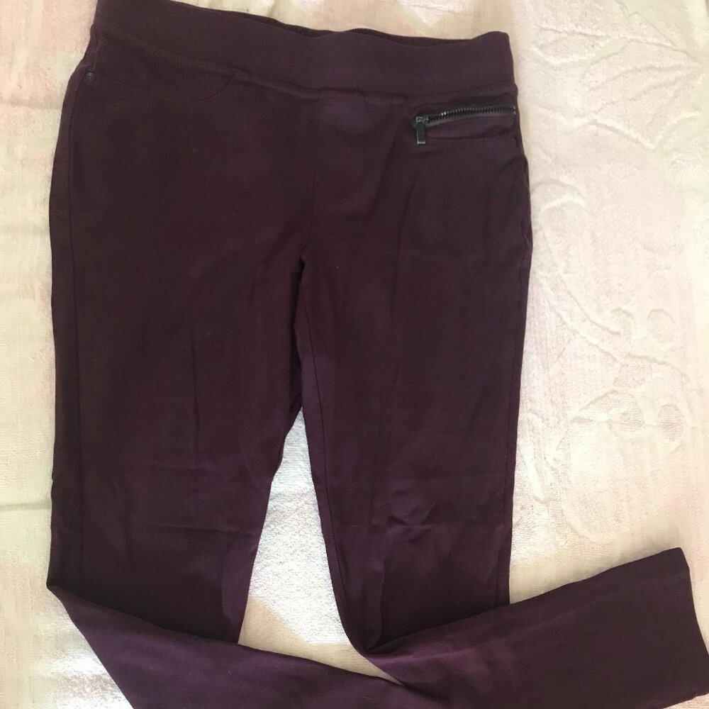 DKNY Burgundy jeans/stretch pants